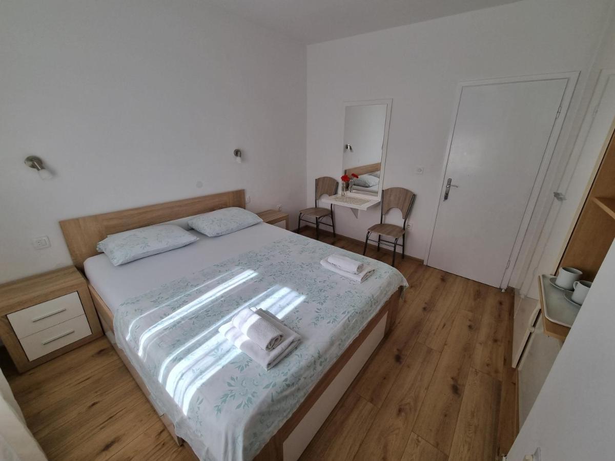 Guesthouse Franica Корчула Экстерьер фото